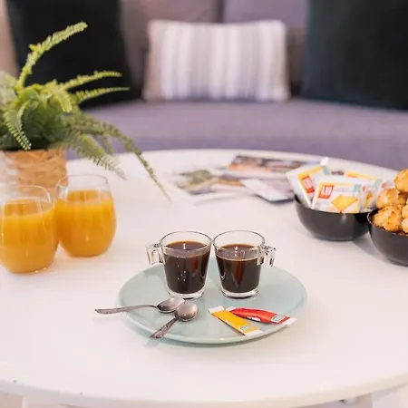 Apartamento Les Capitouls - Avec Entree Autonome, Clim Neuve, Jardin, Parking Prive & Sa Piscine ! - *