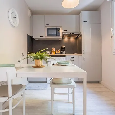 شقة Les Capitouls - Entree Autonome, Clim Neuve, Jardin, Parking Prive - تولوز