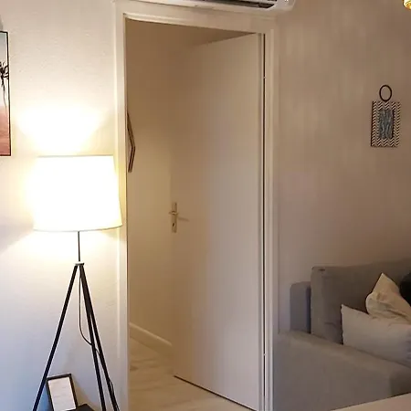 Les Capitouls - Avec Entree Autonome, Clim Neuve, Jardin, Parking Prive & Sa Piscine ! - * Toulouse