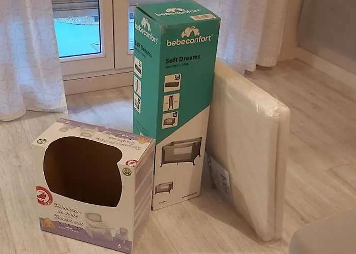 Les Capitouls - Avec Entree Autonome, Clim Neuve, Jardin, Parking Prive & Sa Piscine ! -