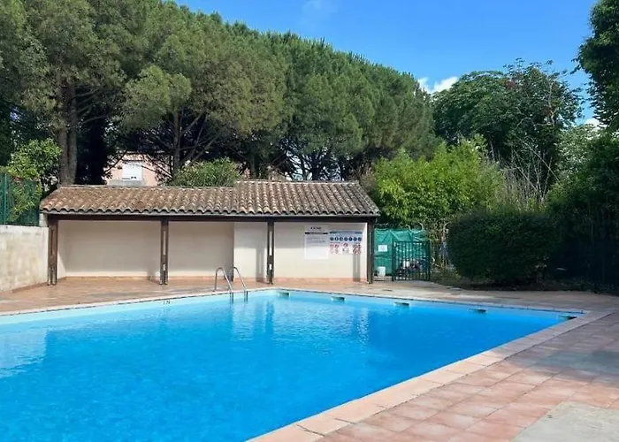 Апартаменты Les Capitouls - Avec Entree Autonome, Clim Neuve, Jardin, Parking Prive & Sa Piscine ! -