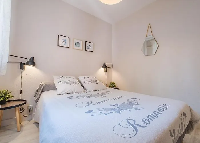 Apartment Les Capitouls - Avec Entree Autonome, Clim Neuve, Jardin, Parking Prive & Sa Piscine ! - *