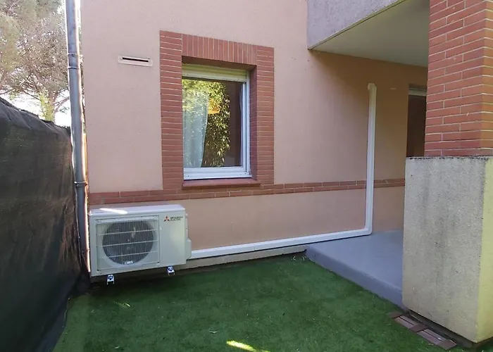 Les Capitouls - Avec Entree Autonome, Clim Neuve, Jardin, Parking Prive & Sa Piscine ! - *